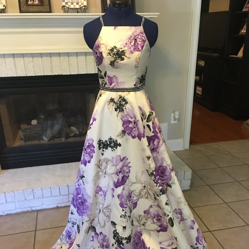 Mori Lee Prom Dress Size 2